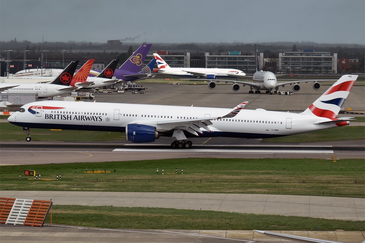 British Airways Airbus A350-1000 G‑XWBE at Heathrow Airport